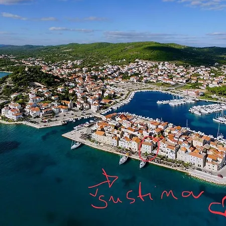 Sustina Tribunj (Sibenik-Knin)